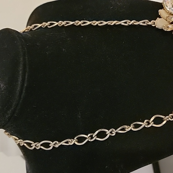 J Crew Nude Tan Beige Clear Faux Gemstone Gold Tone Fashion Costume Necklace - Picture 4 of 16